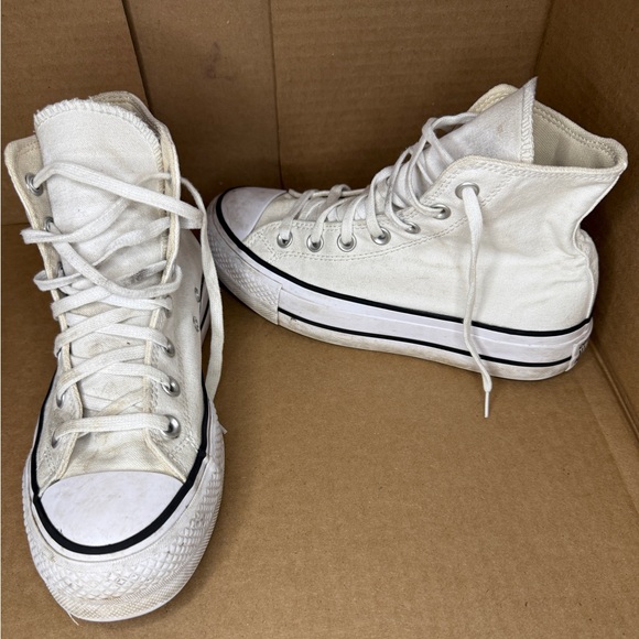 Converse Shoes - Converse Chuck Taylor All Star Platform High Top White Canvas Sneakers 560846F